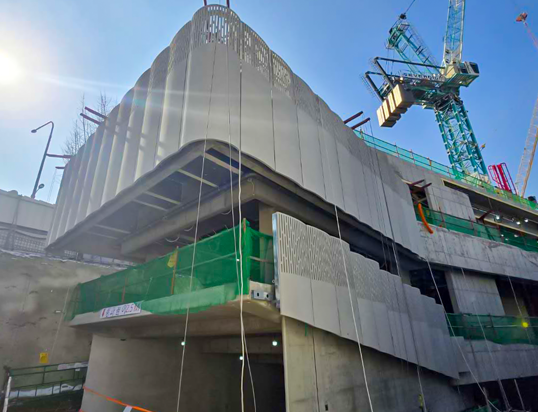 uhpc perforated panel (1)