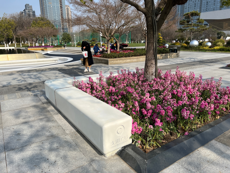 景区河道市政GRC混凝土水泥仿木栏杆护栏的优势