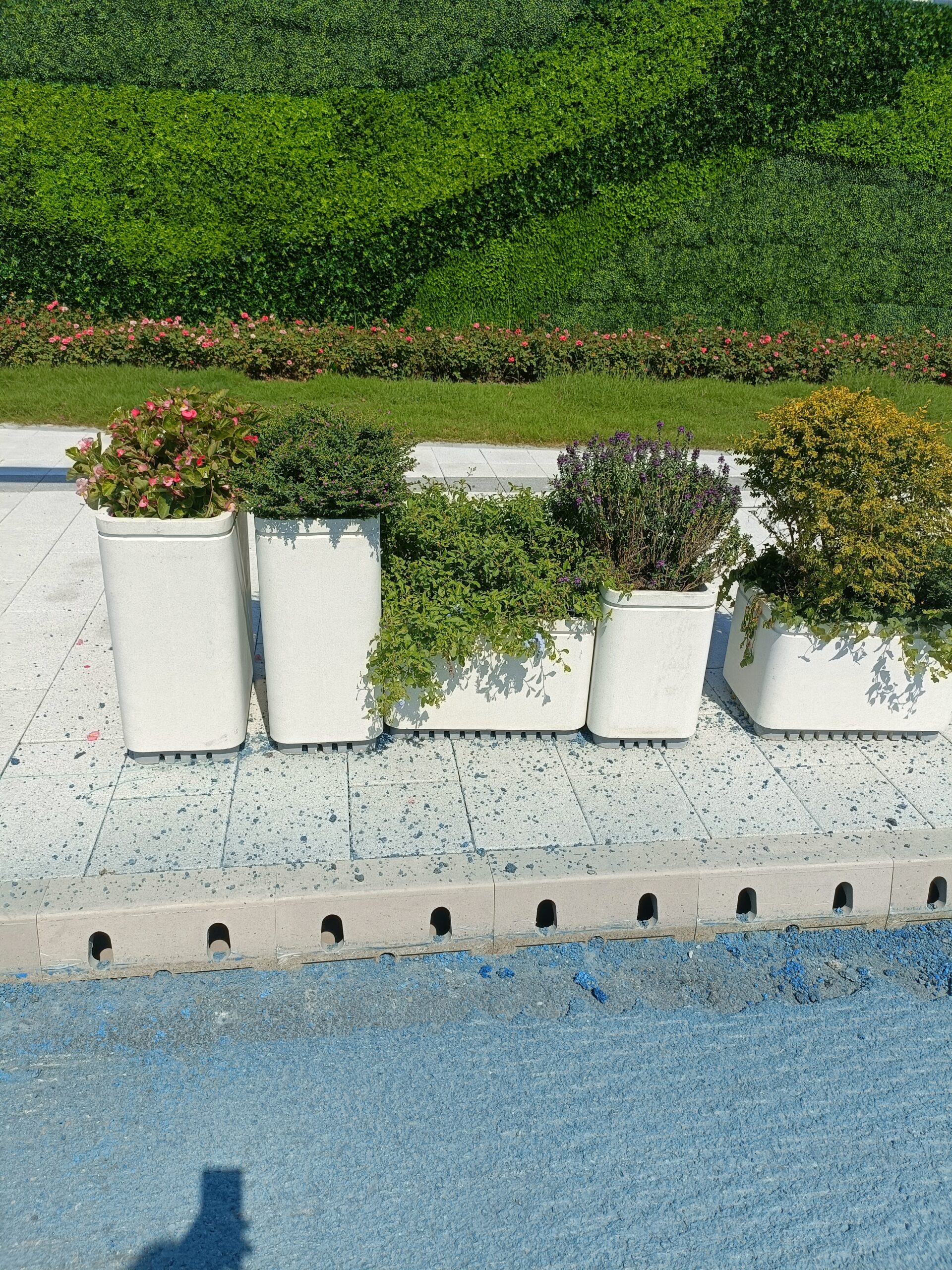 阿尔博 UHPC 花坛:城市空间里的 “质感 + 适配” 景观利器