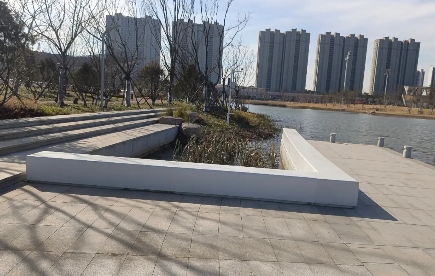 公园景观新标配:高颜值混凝土坐凳